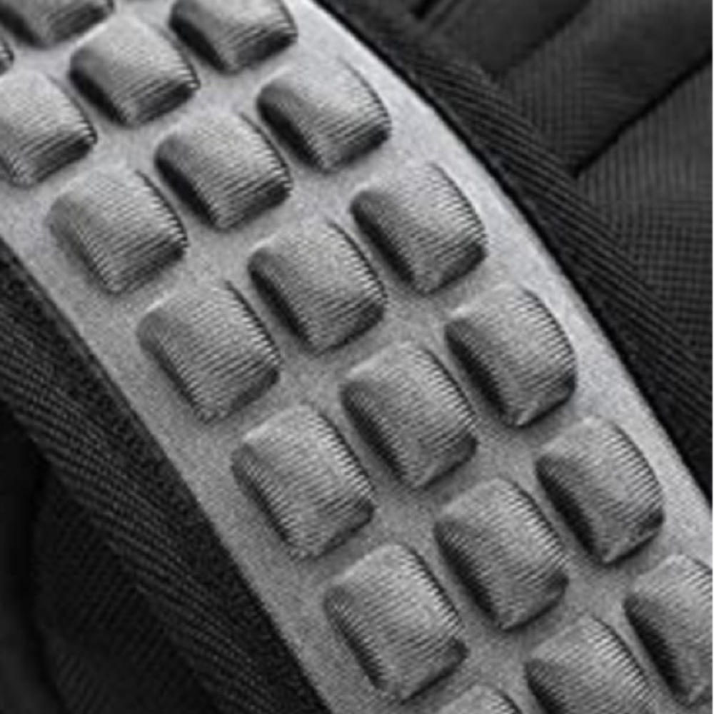 Extra Large Travel Backpack with USB Charging - Picture 8 of 11